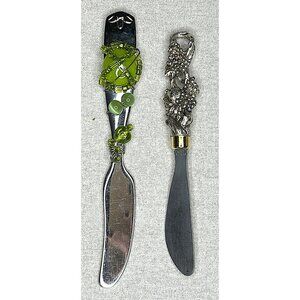 Decorative Stainless Steel Cheese Spreaders Set With Beaded & Grape Handles